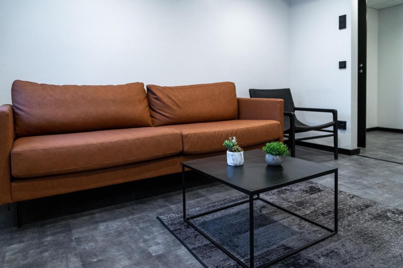 Hotelli Sointu By Uhanda Järvenpää Buitenkant foto